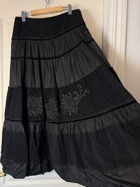 Jane & John Mode Tricotto Black Tiered Maxi Skirt M Copper Embellished Boho Goth